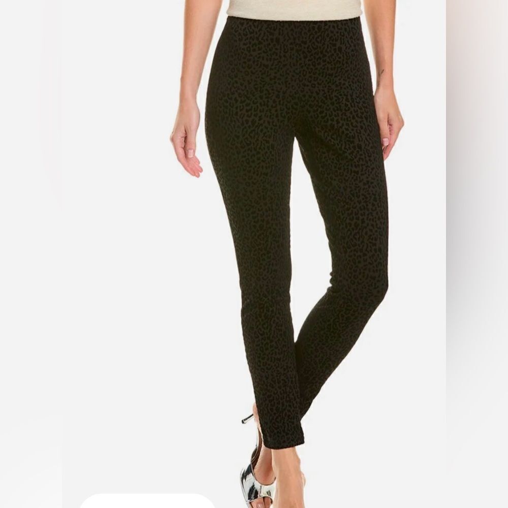 Nanette Lepore velvet leopard legging size large